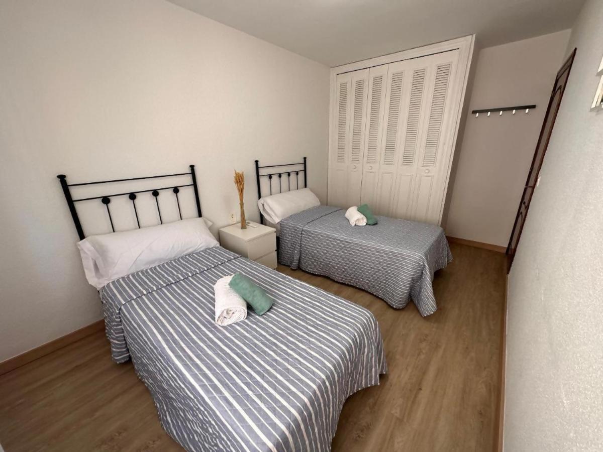 Casaflex Las Palmeras Aptº Con Vistas Al Mar 린콘데라빅토리아 외부 사진