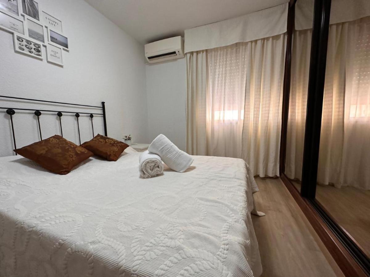 Casaflex Las Palmeras Aptº Con Vistas Al Mar 린콘데라빅토리아 외부 사진